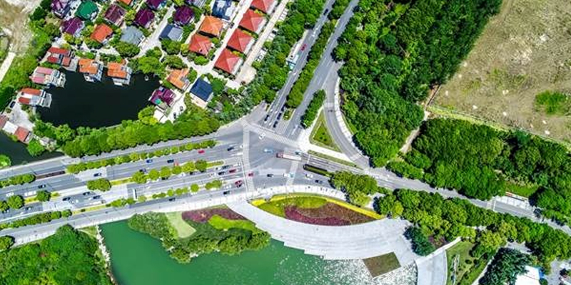 Sustainable housing in Karnataka’s smart city with green technology integration.